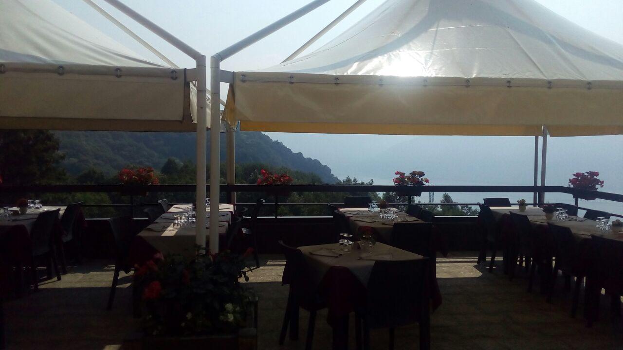 Hotel Ristorante La Sorgente Plesio Exterior photo